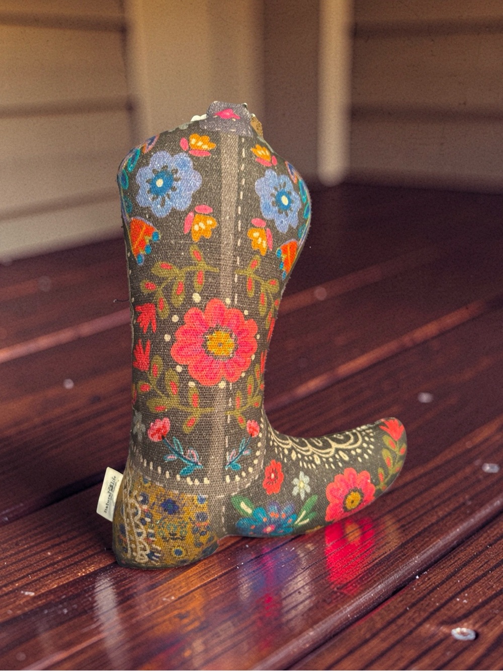 Pillow Cowgirl Boot NATURAL LIFE